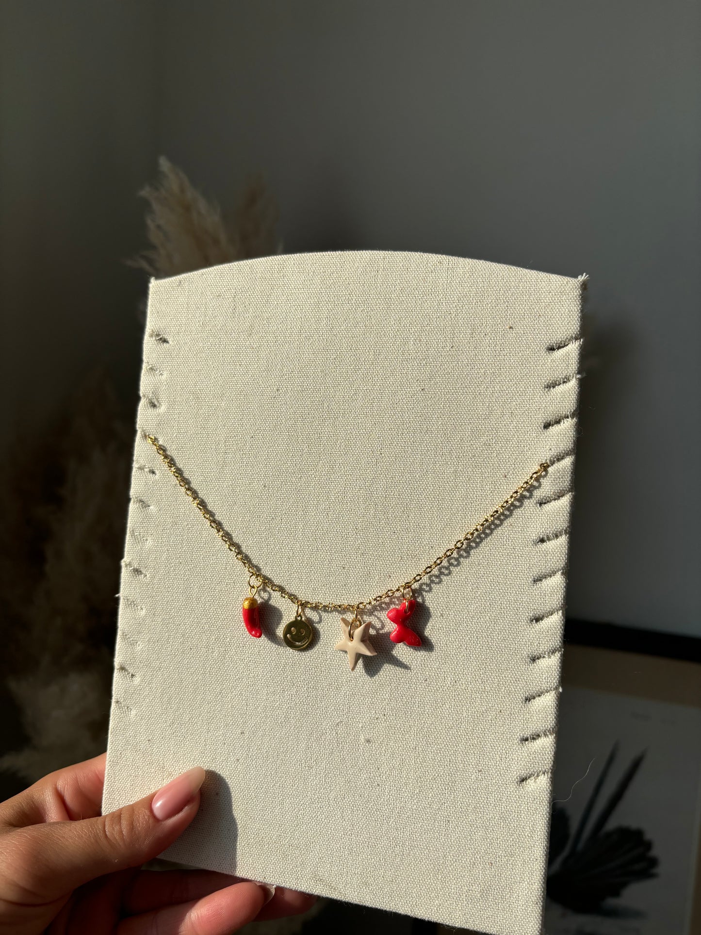 COLLIER KIARA